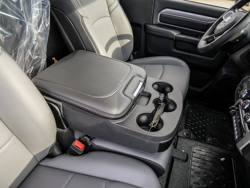 New 2026 RAM 4500 Tradesman AWD/4WD image 32