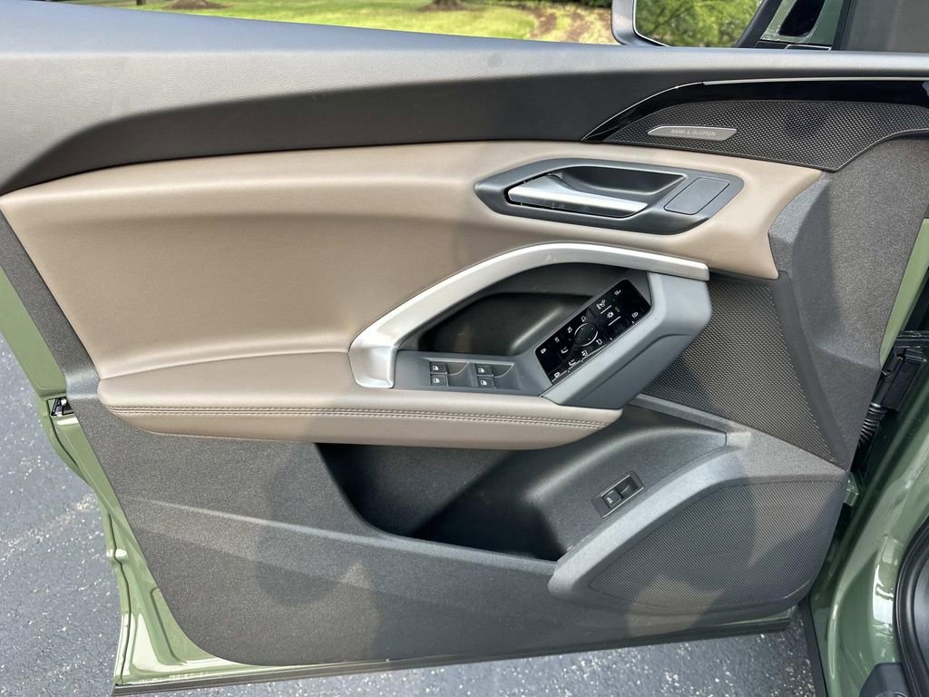 New 2025 Audi Q5 2.0T Premium Plus image 11