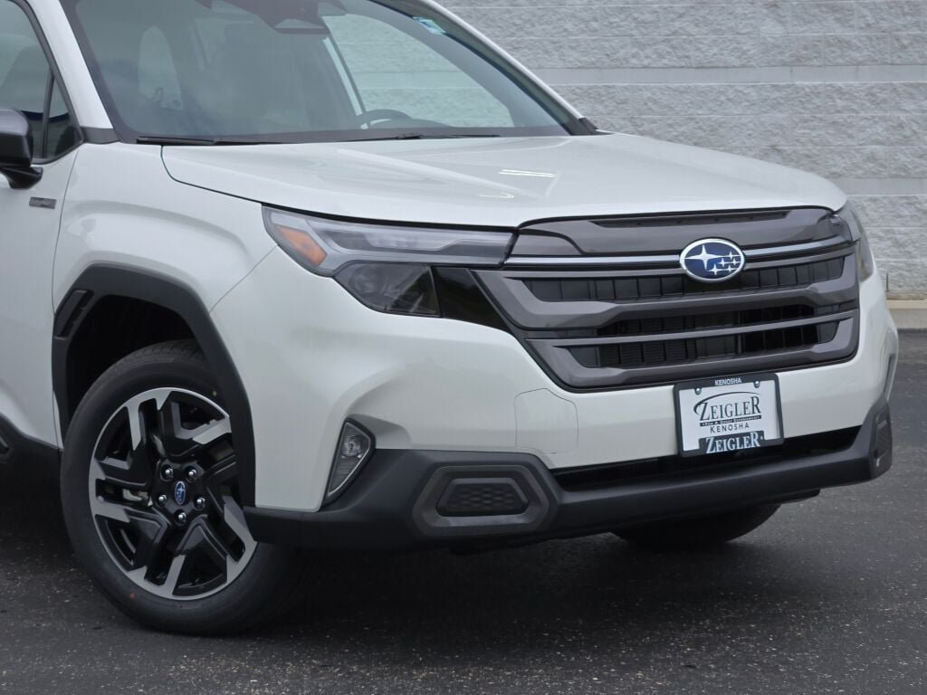 New 2026 Subaru Forester Limited AWD/4WD image 2