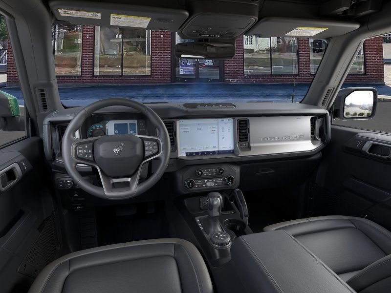 New 2025 Ford Bronco Outer Banks w/ Sasquatch Package image 9