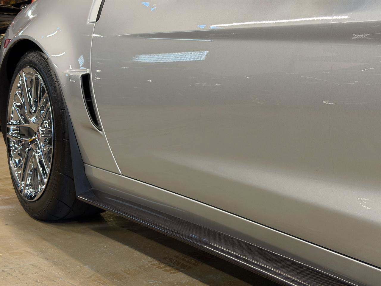 Used 2011 Chevrolet Corvette ZR1 w/ Preferred Equipment Group RWD image 17