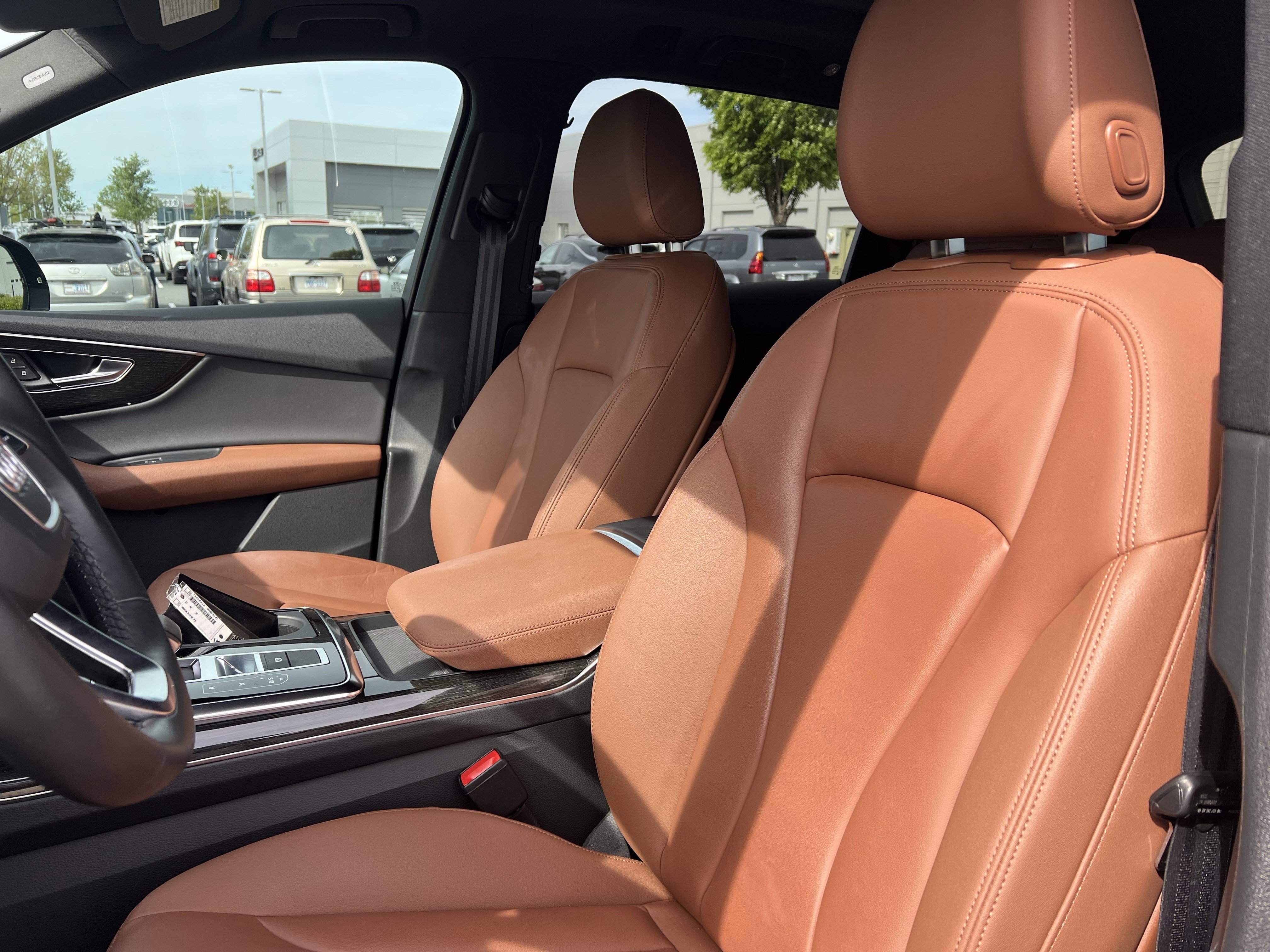 Used 2022 Audi Q7 Premium Plus image 16