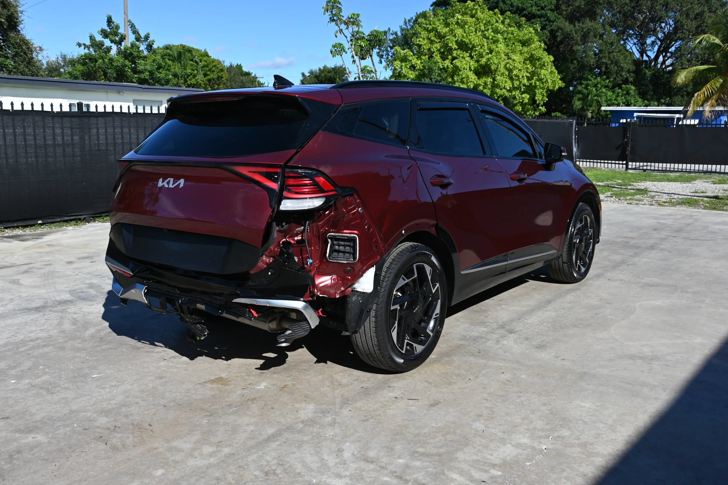 Used 2025 Kia Sportage SX FWD image 4