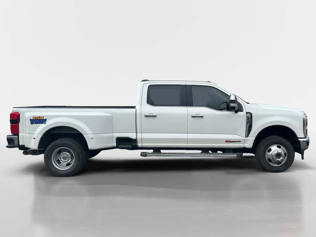 Used 2024 Ford F350 Lariat w/ Chrome Package AWD/4WD image 7