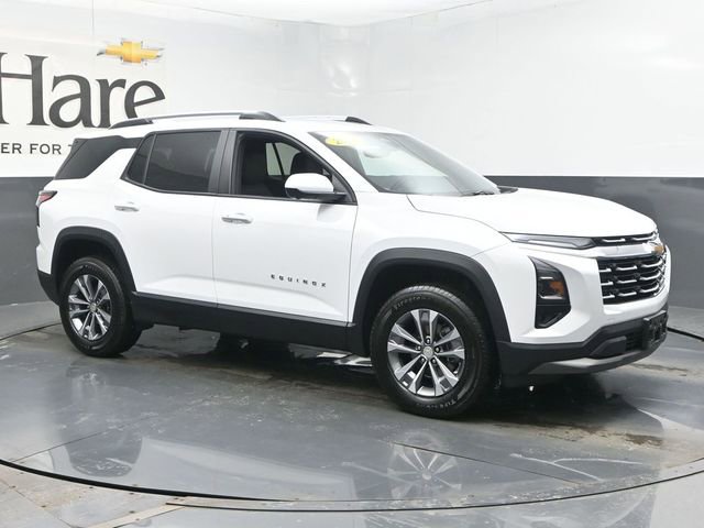 Used 2025 Chevrolet Equinox LT w/ Convenience Package II image 6