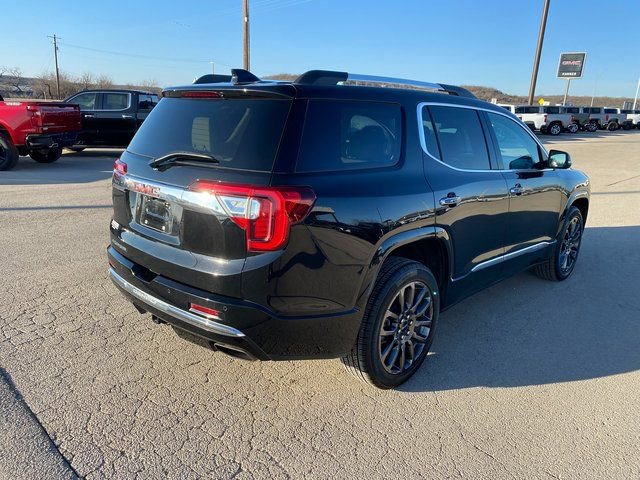 Used 2023 GMC Acadia Denali w/ Black Diamond Edition image 6