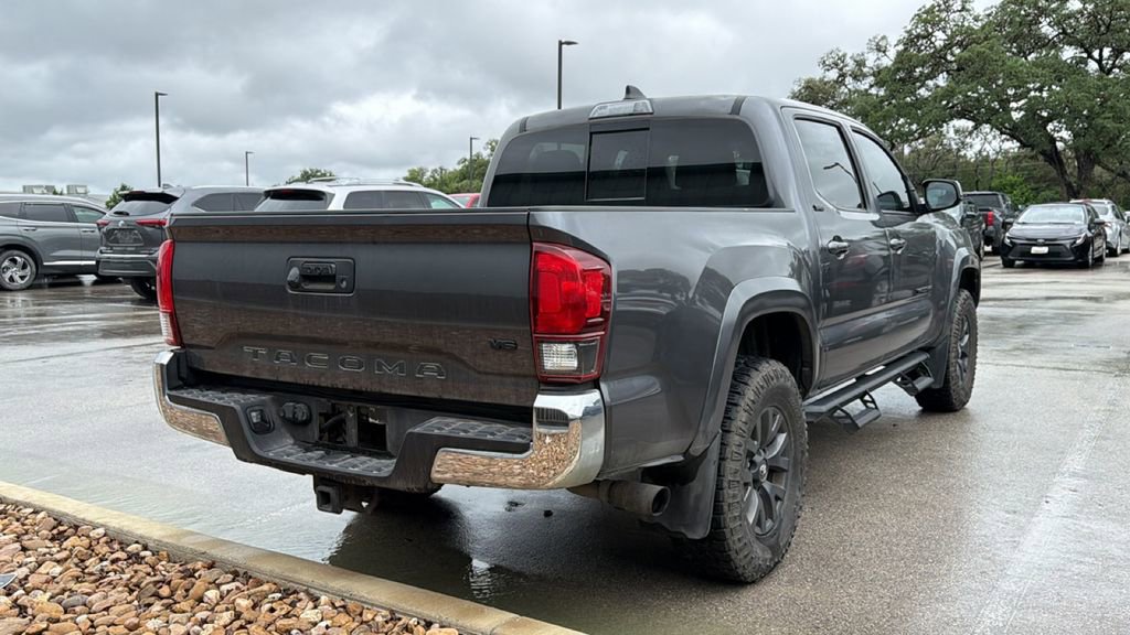Used 2023 Toyota Tacoma SR5 RWD image 4