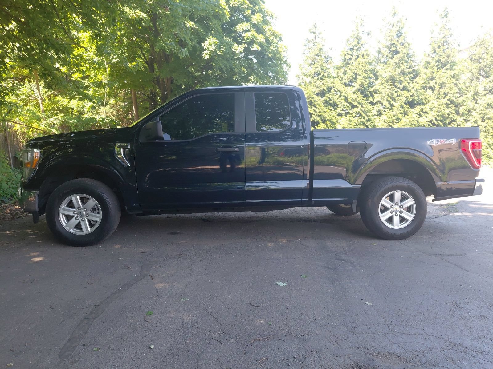 Used 2022 Ford F150 XLT w/ Bed Utility Package AWD/4WD image 30
