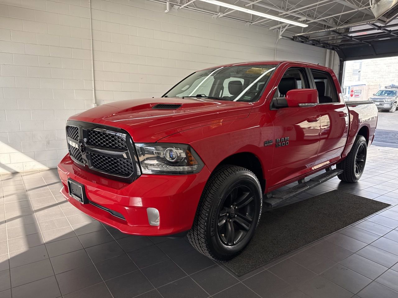 Used 2017 RAM 1500 Sport w/ Convenience Group image 4