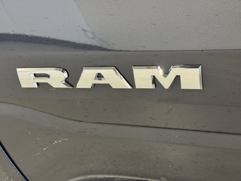 Used 2022 RAM 1500 Big Horn AWD/4WD image 29