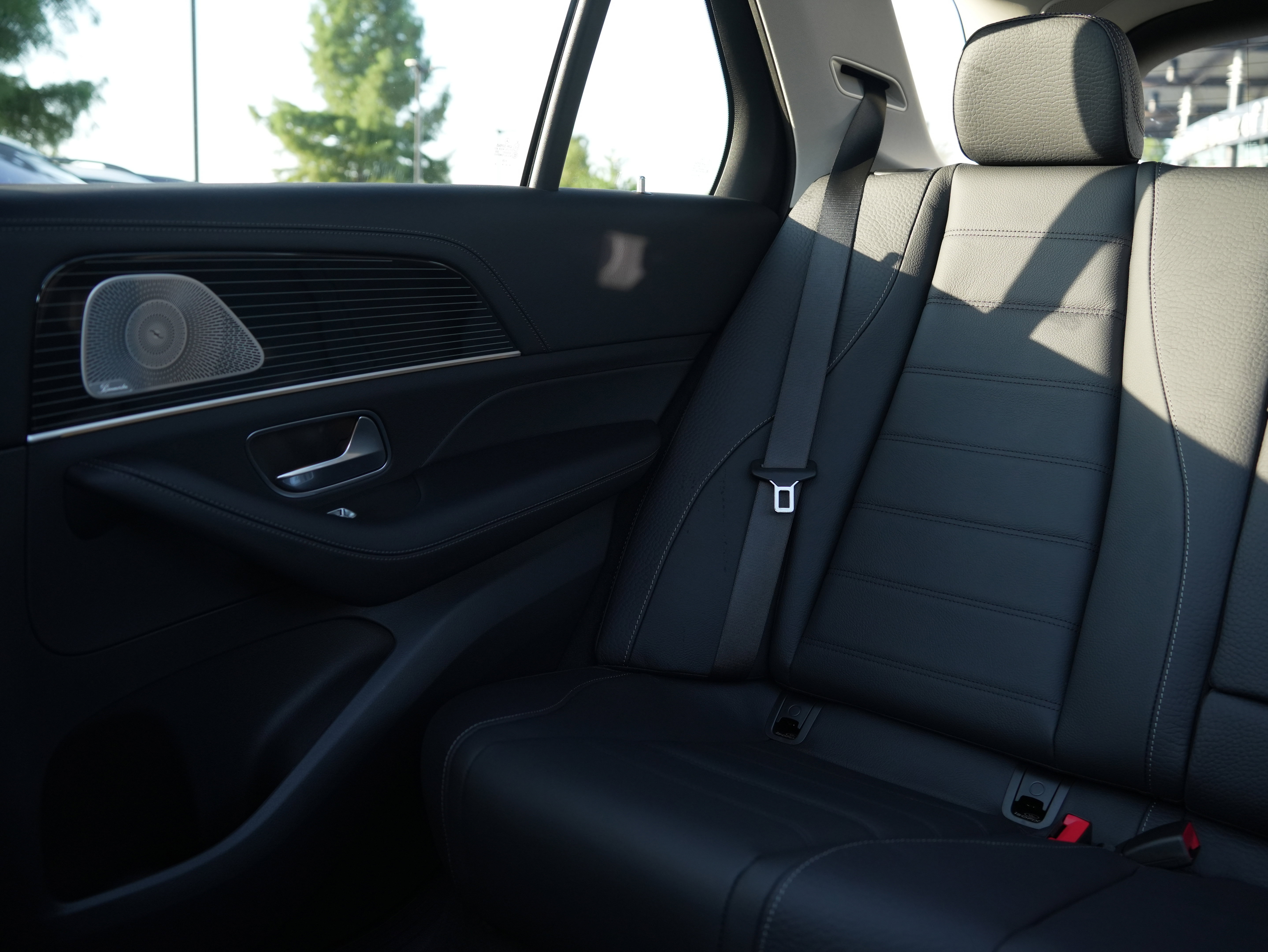 New 2026 Mercedes-Benz GLE 580 4MATIC image 37