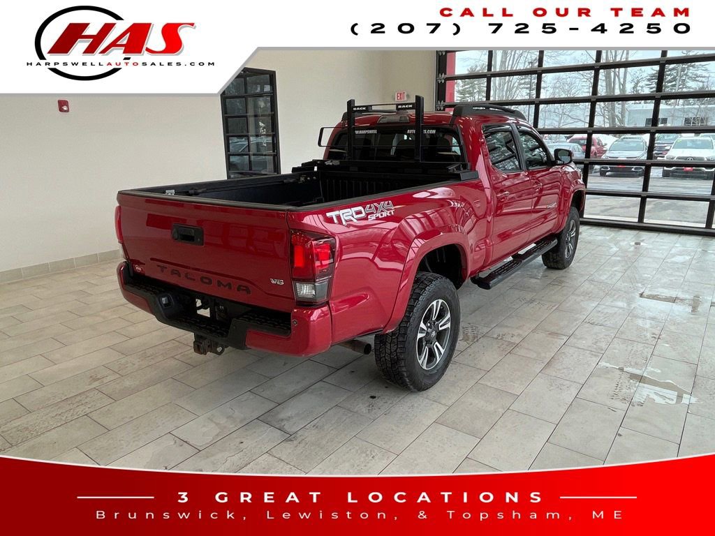 Used 2018 Toyota Tacoma TRD Sport w/ Technology Package image 6