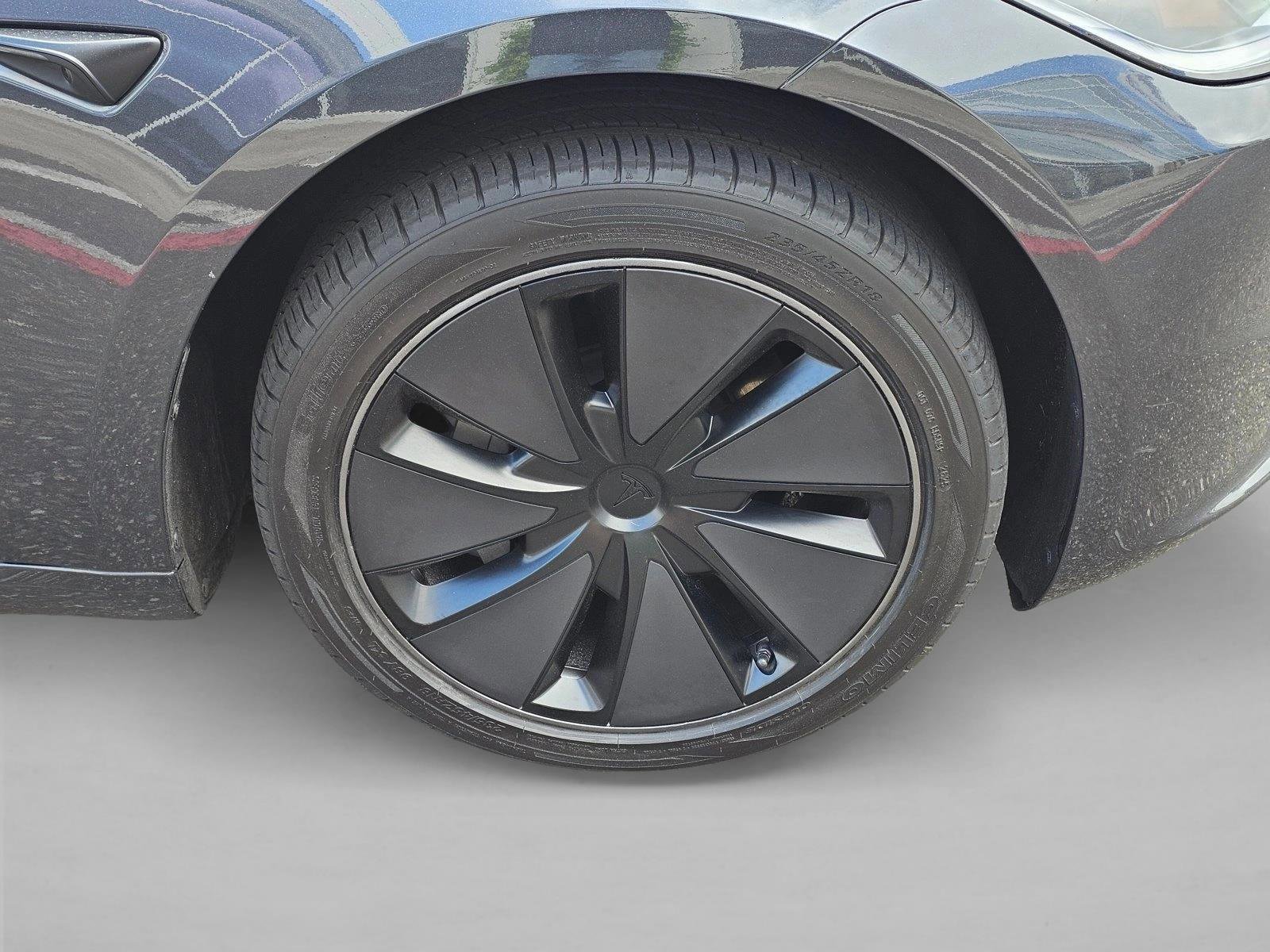 Used 2025 Tesla Model 3 Long Range RWD image 9