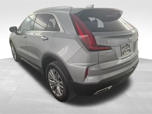 Used 2025 Cadillac XT4 Premium Luxury AWD/4WD image 5