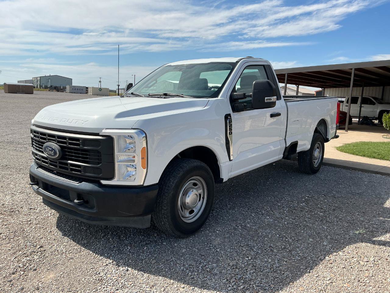 Used 2023 Ford F250 XL RWD image 1