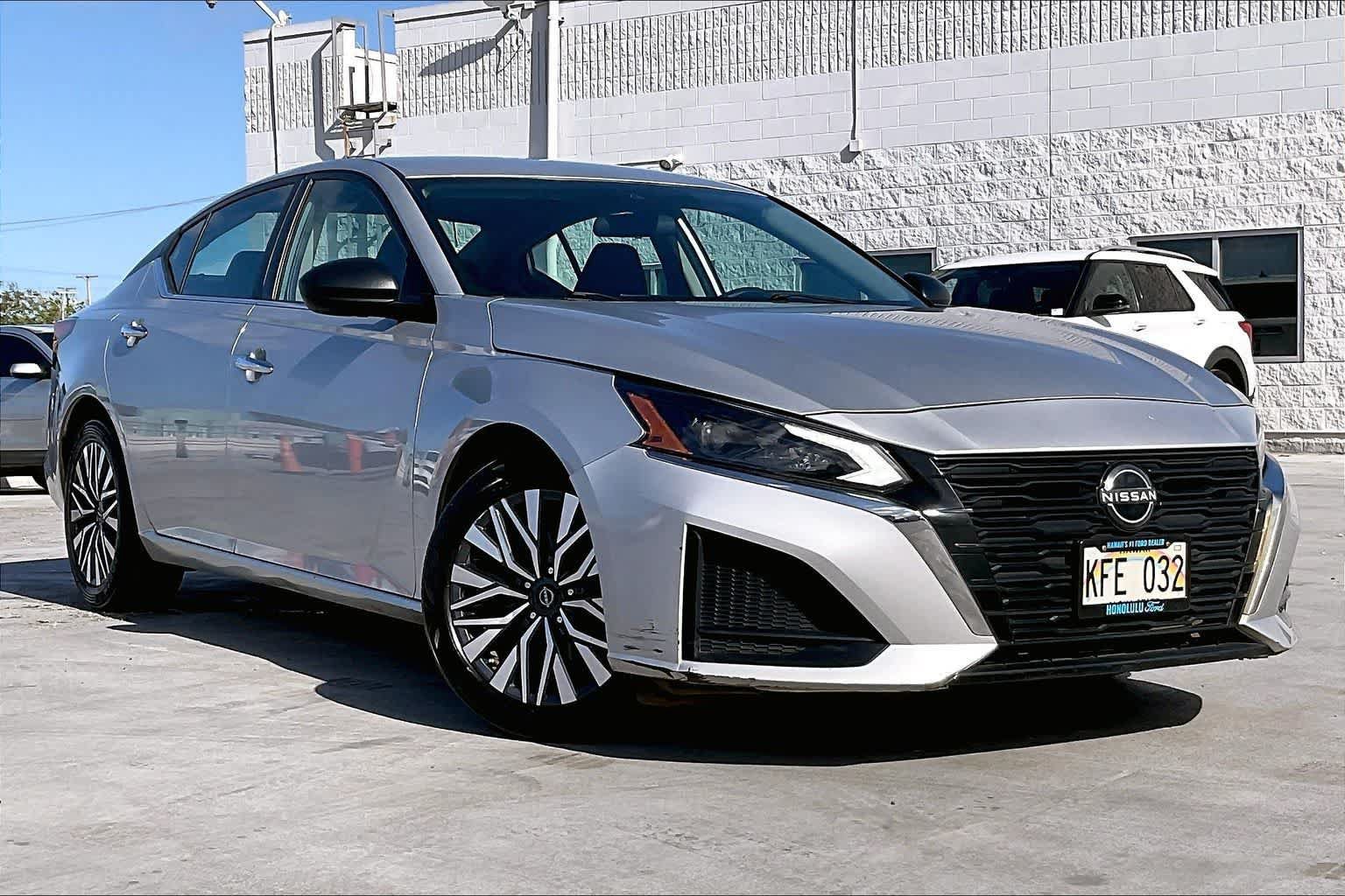 Used 2024 Nissan Altima 2.5 SV FWD image 21