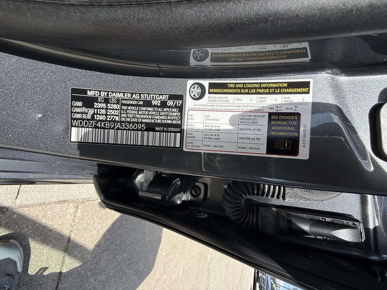 Used 2018 Mercedes-Benz E 300 4MATIC image 21