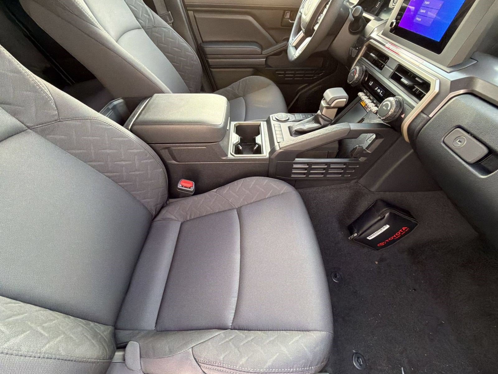 Used 2026 Toyota Tacoma SR5 w/ SR5 Upgrade Package RWD image 26