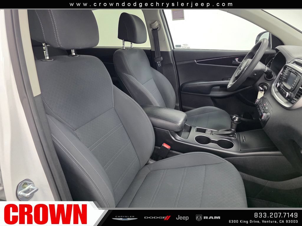 Used 2017 Kia Sorento FWD image 22