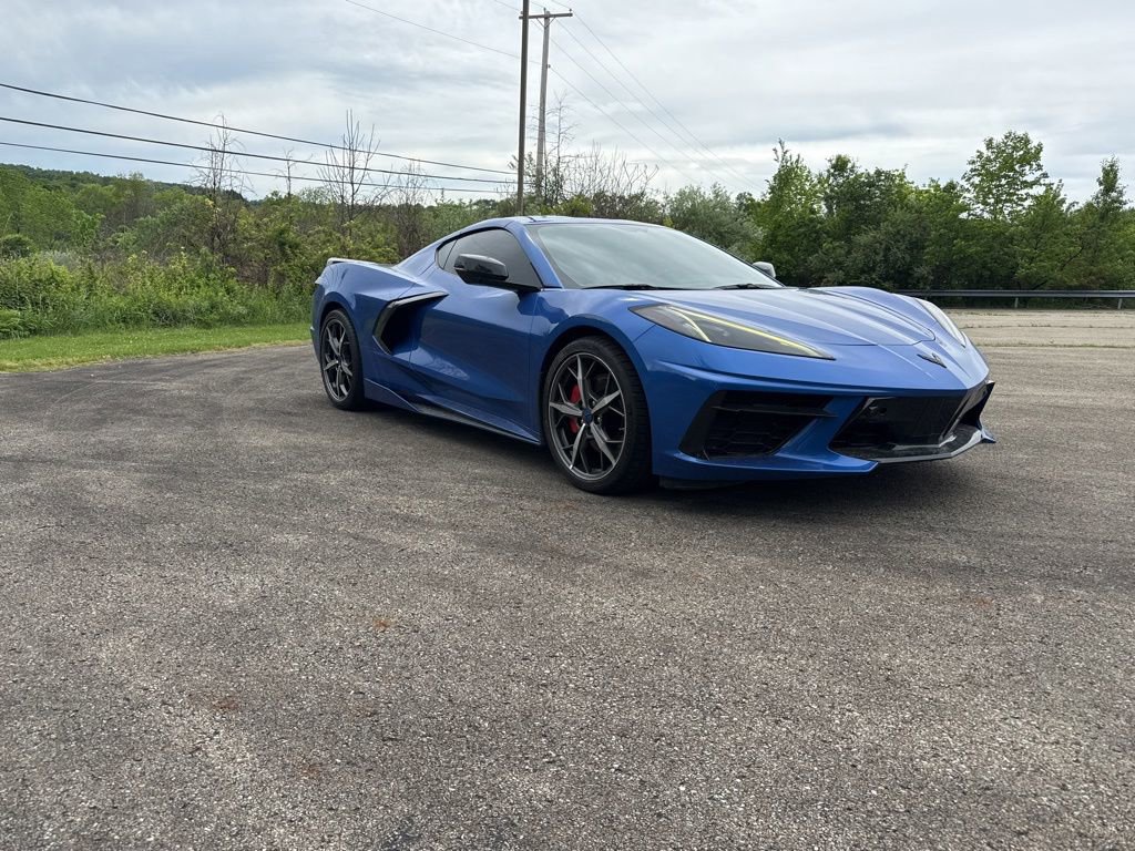 Used 2021 Chevrolet Corvette Stingray Premium Cpe w/ Z51 Performance Package RWD video 1