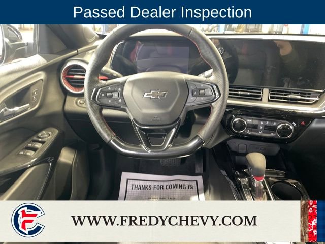 Used 2024 Chevrolet Trax RS w/ Driver Confidence Package image 13