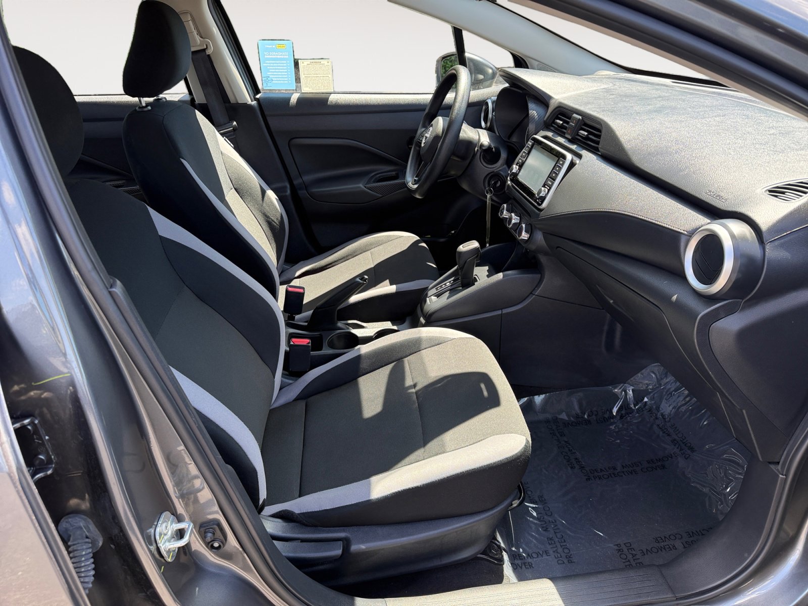 Used 2025 Nissan Versa S FWD image 19