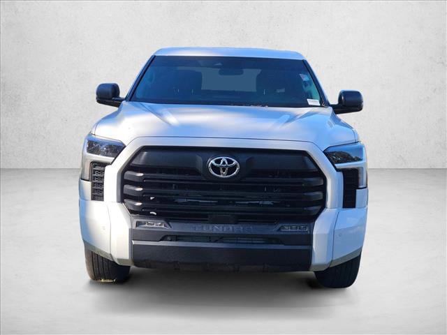 Used 2022 Toyota Tundra SR5 w/ SR5 Convenience Package image 2