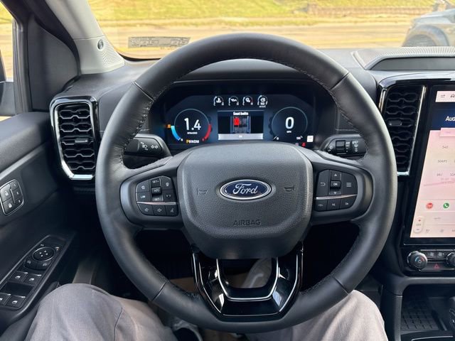 New 2025 Ford Ranger Lariat w/ FX4 Off-Road Package image 19