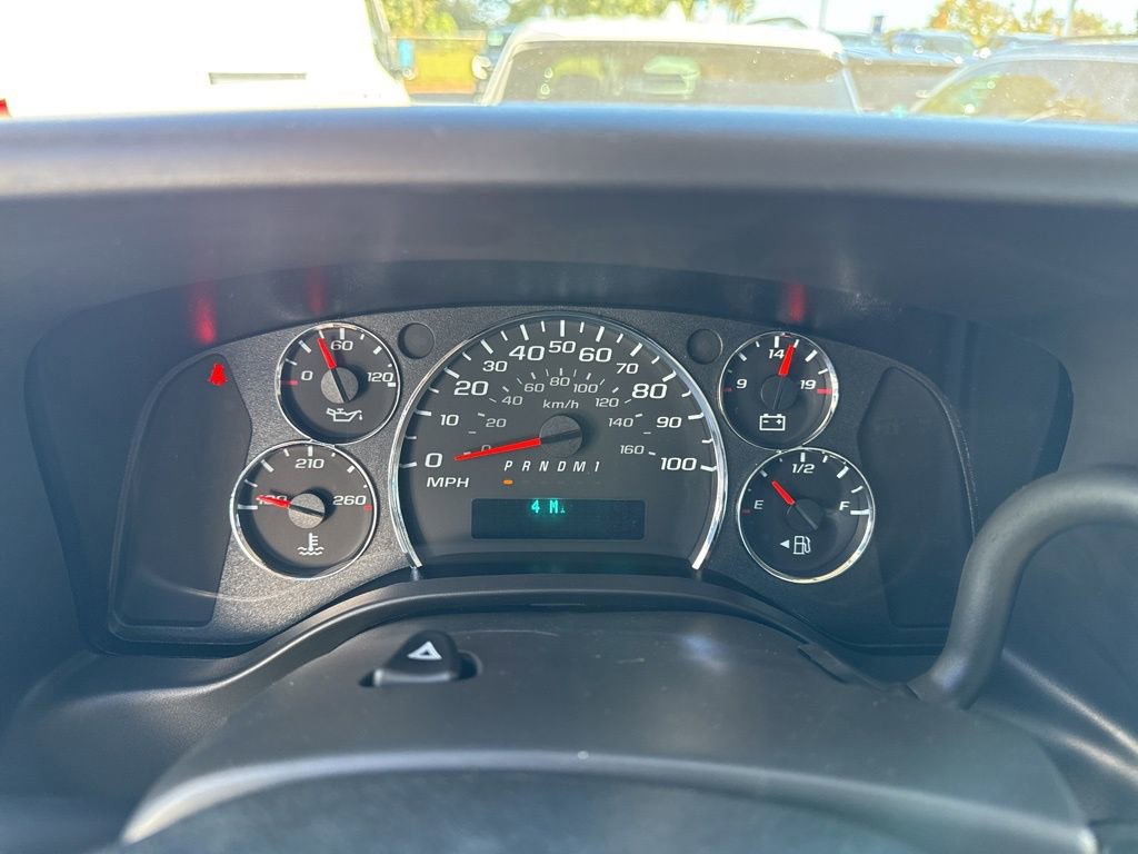 New 2025 Chevrolet Express 3500 Extended w/ Driver Convenience Package image 18