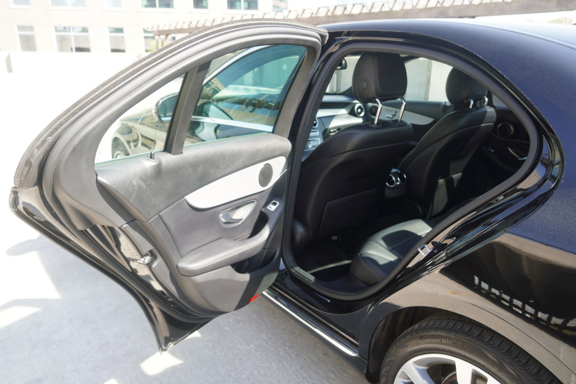 Used 2018 Mercedes-Benz C 300 4MATIC Sedan image 29