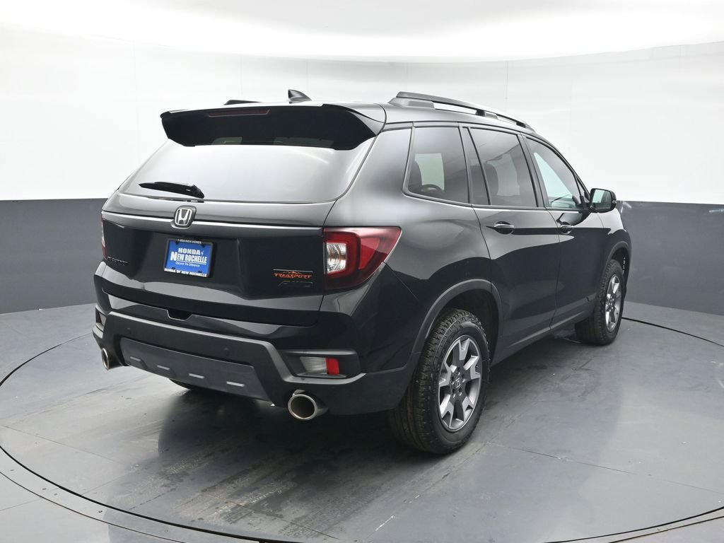 Certified 2023 Honda Passport TrailSport image 7