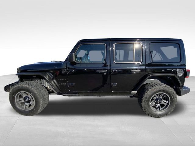 Used 2024 Jeep Wrangler Unlimited Sahara AWD/4WD image 4