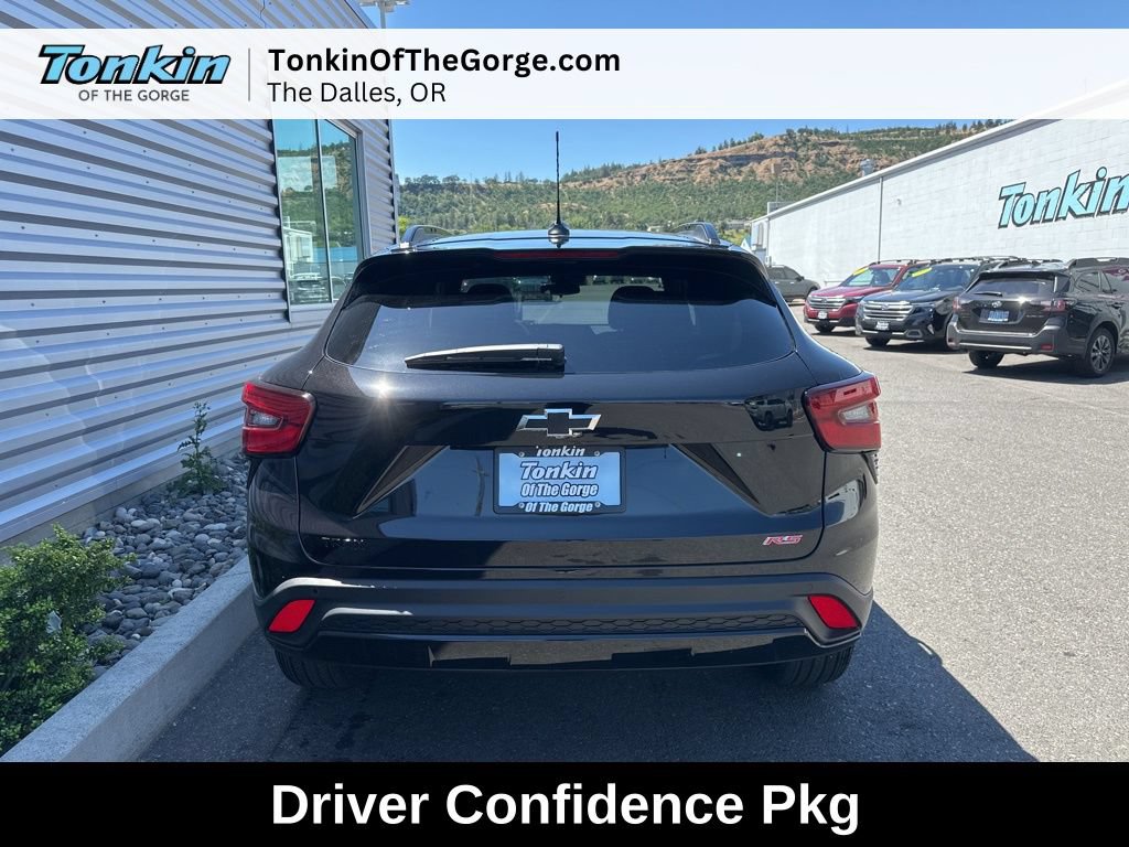 New 2026 Chevrolet Trax RS w/ Driver Confidence Package FWD image 6