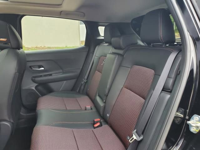 New 2026 Nissan Kicks SR w/ SR Premium Package image 10