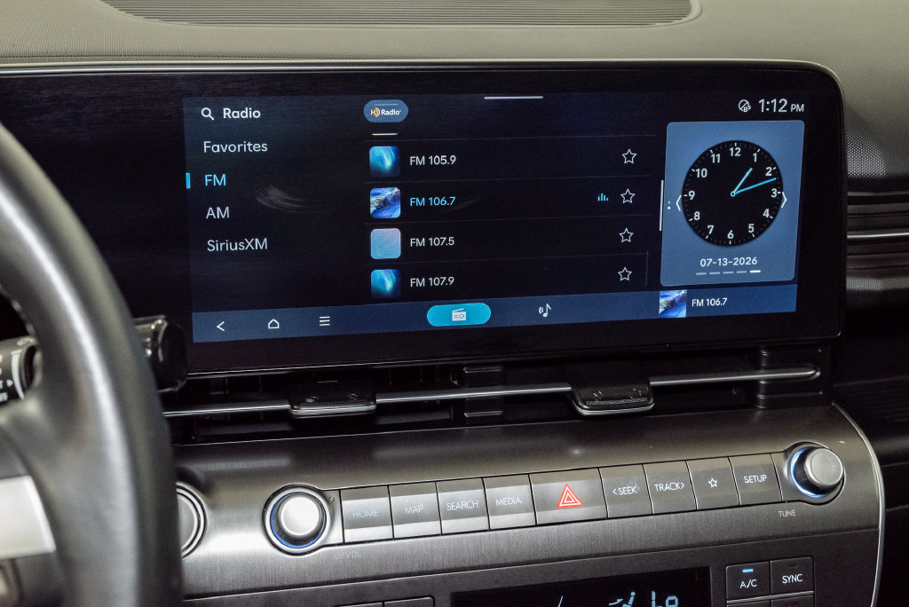 Used 2025 Hyundai Kona SEL FWD image 15