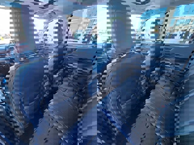 Used 2025 Ford Maverick Lobo image 11