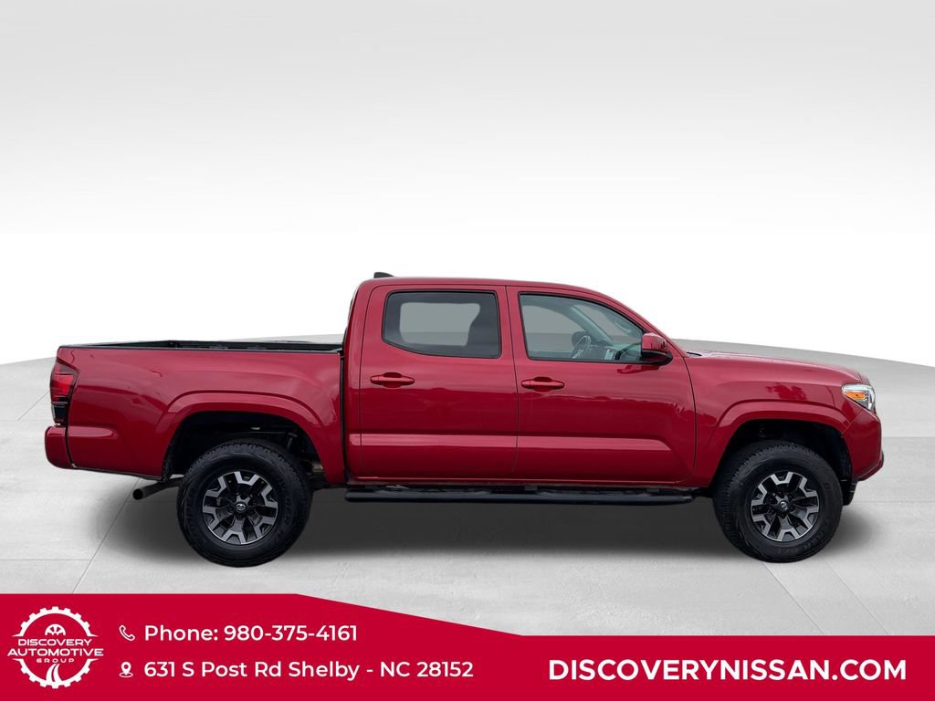 Used 2020 Toyota Tacoma SR AWD/4WD image 5
