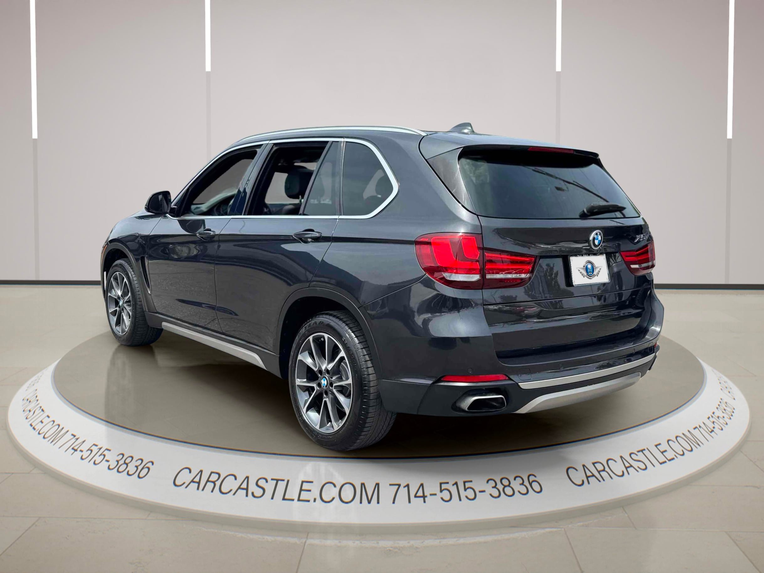 Used 2018 BMW X5 sDrive35i w/ M Sport Package RWD image 4