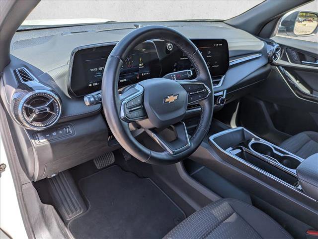 Used 2025 Chevrolet Equinox LT image 8