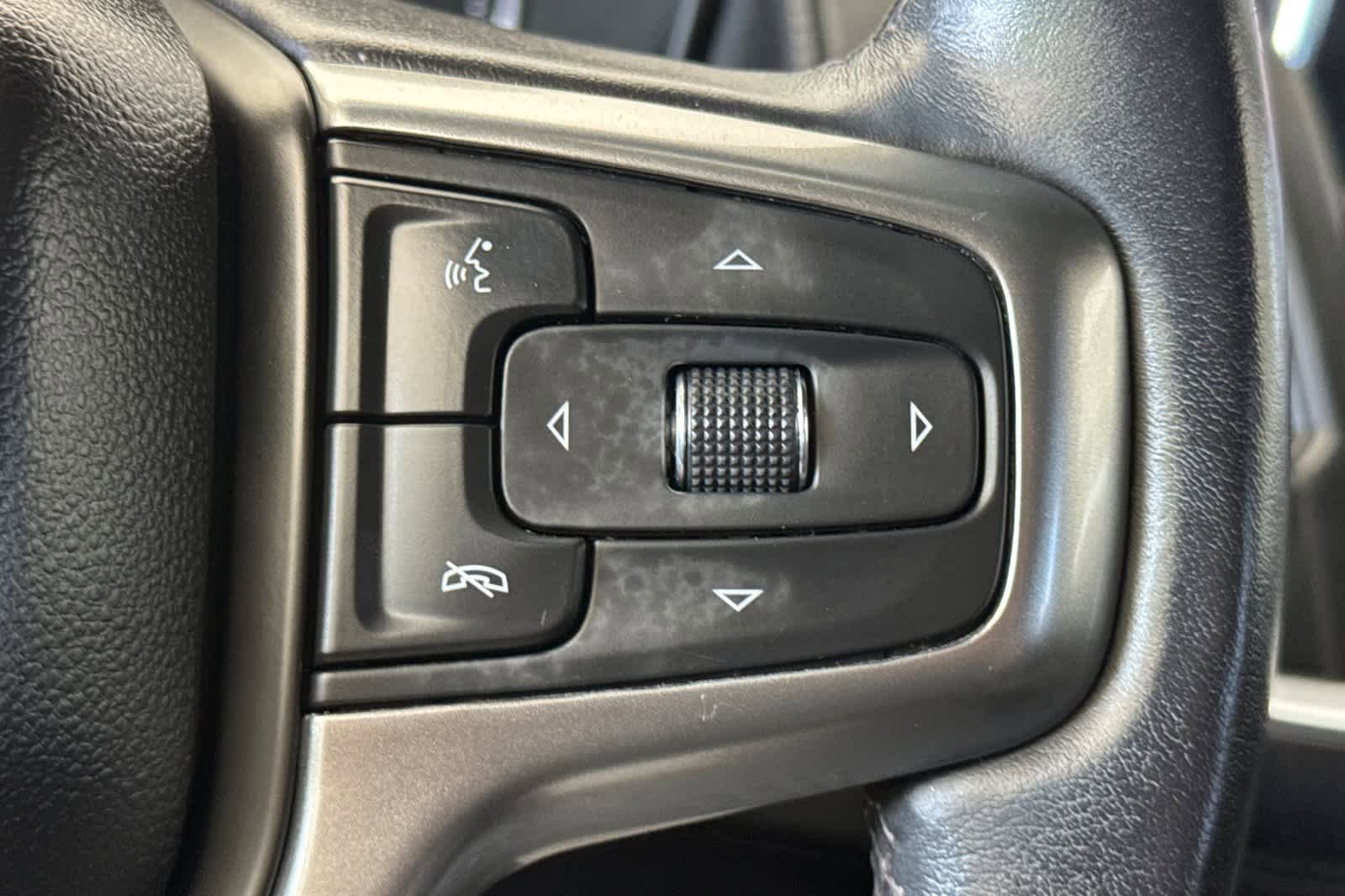 Used 2021 Chevrolet Tahoe Z71 AWD/4WD image 27