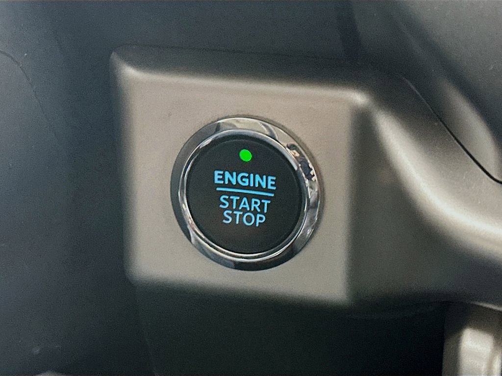 Used 2023 Ford Expedition Max XLT image 28