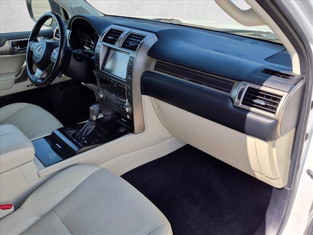 Used 2020 Lexus GX 460 Premium w/ Premium Package AWD/4WD image 23