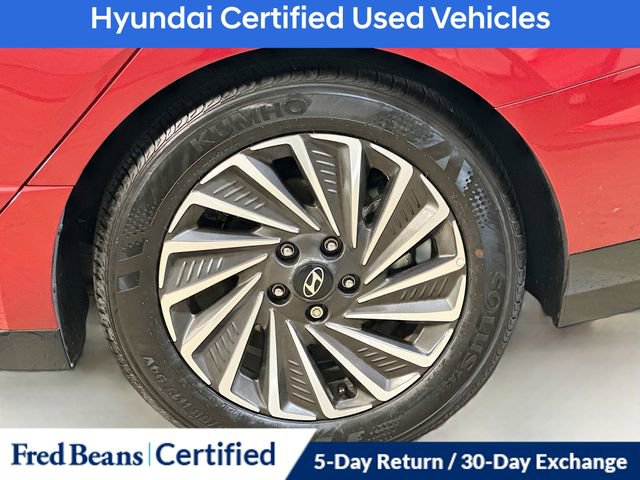 Certified 2025 Hyundai Sonata Limited image 9