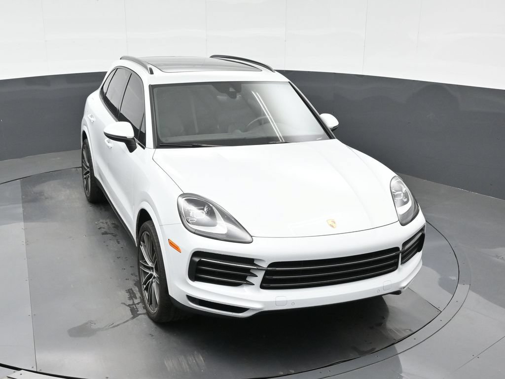 Certified 2023 Porsche Cayenne Platinum Edition AWD/4WD image 32