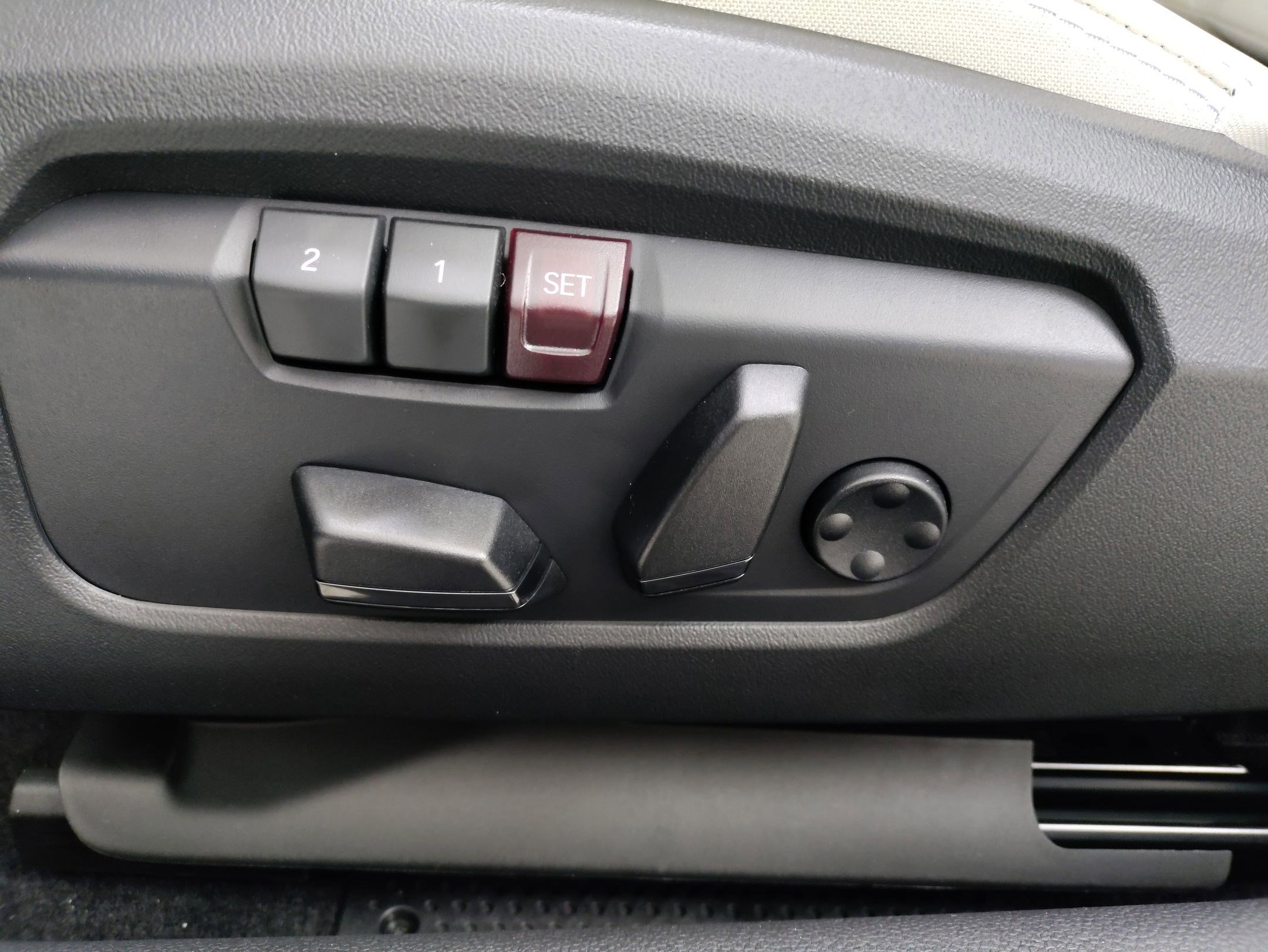 New 2026 MINI Cooper S image 13