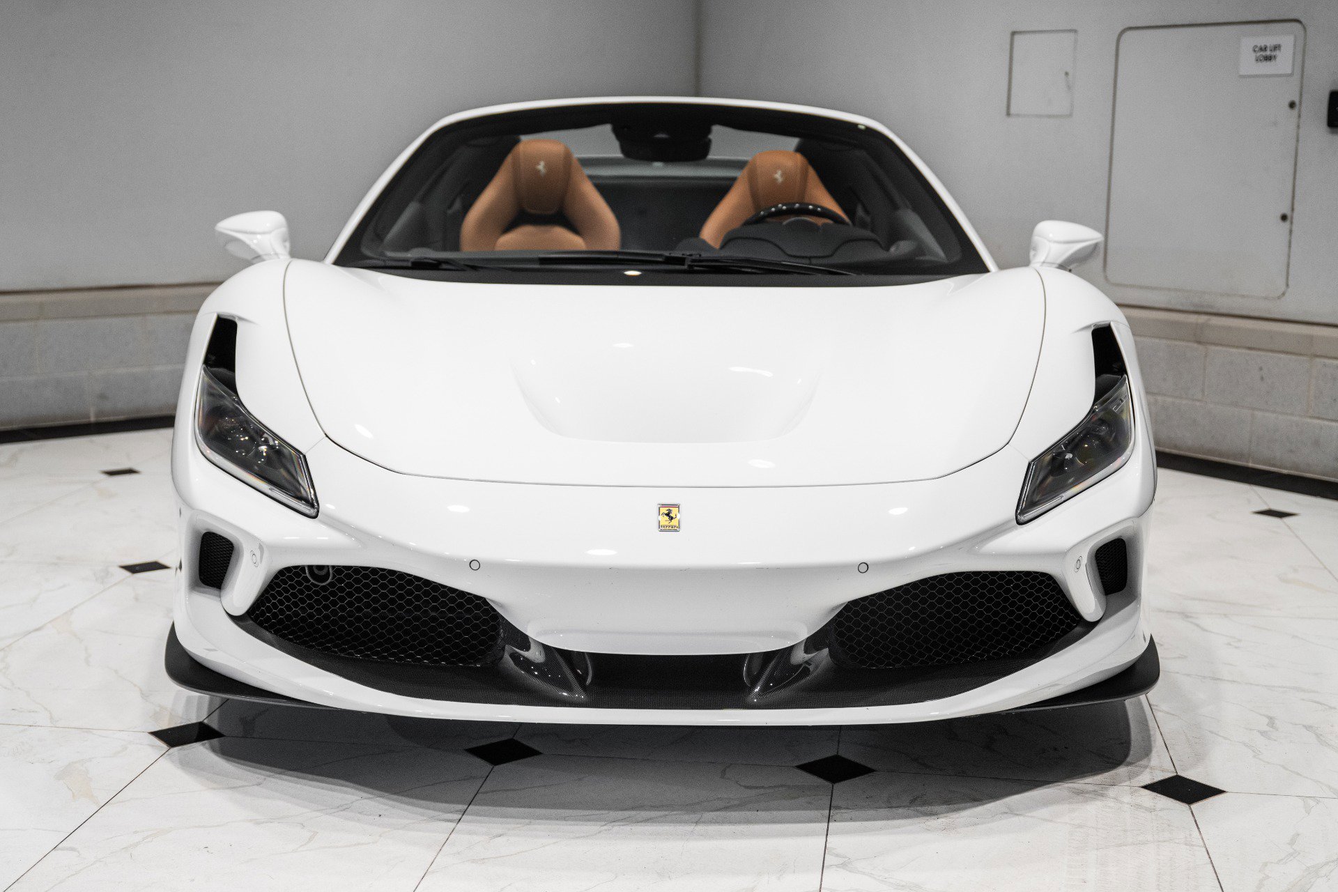 Used 2023 Ferrari F8 Tributo image 4