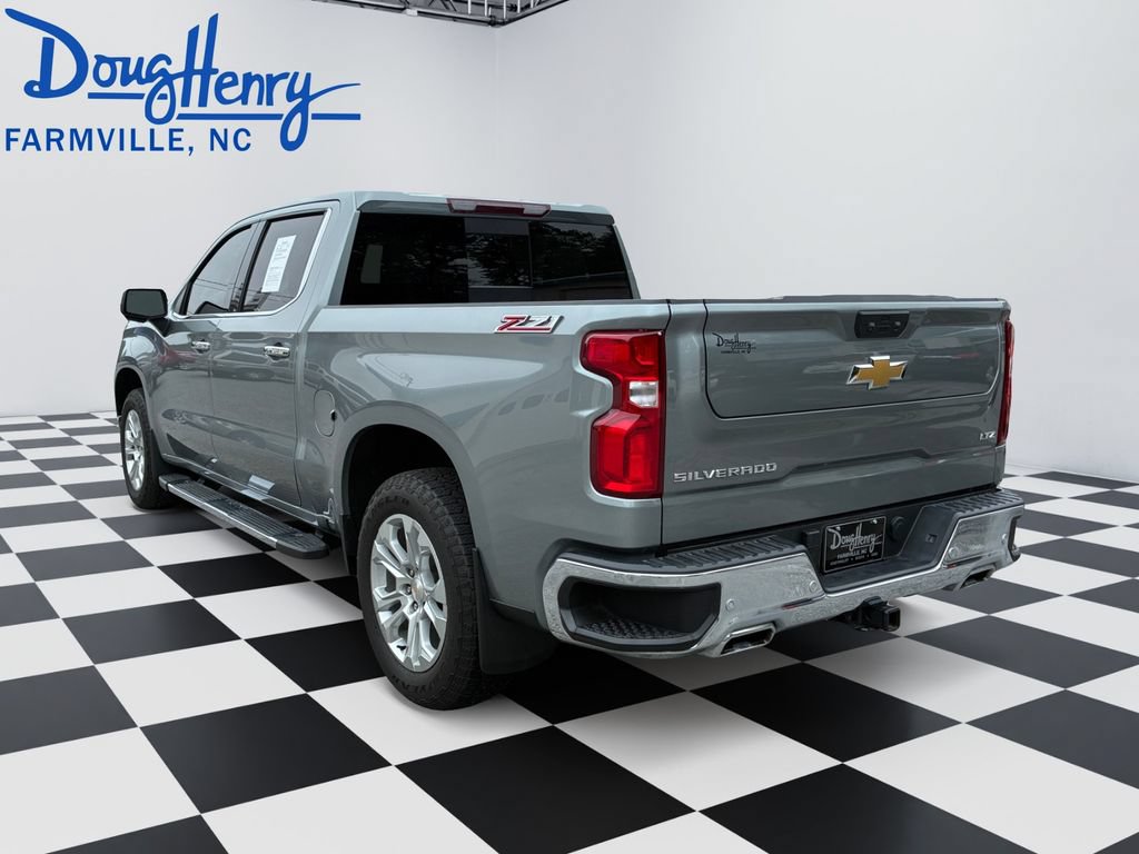 Used 2025 Chevrolet Silverado 1500 LTZ w/ LTZ Premium Package AWD/4WD image 3