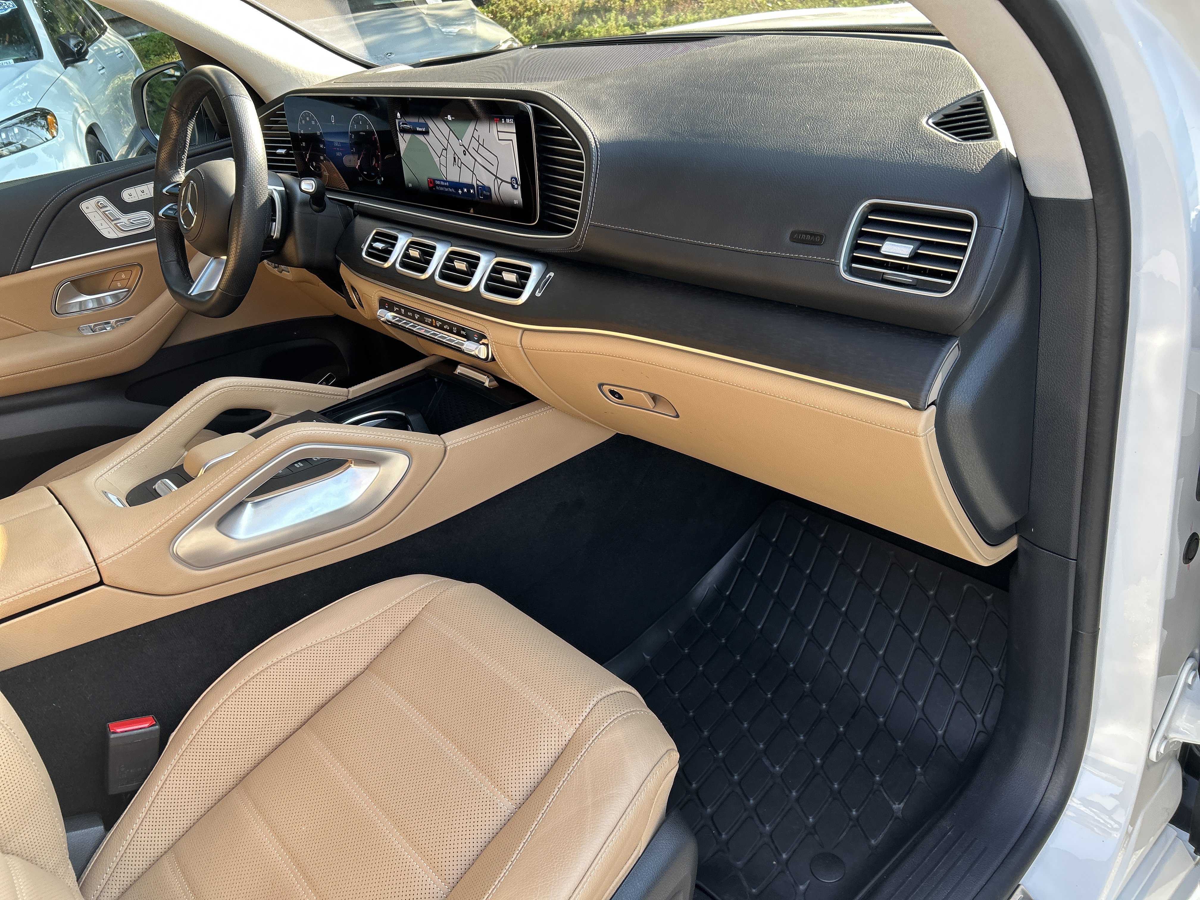 Certified 2024 Mercedes-Benz GLS 450 4MATIC image 51