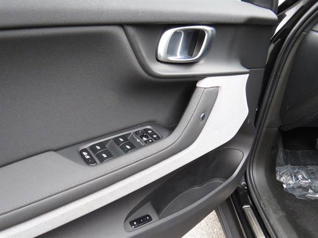 Used 2023 Polestar Polestar 2 image 7