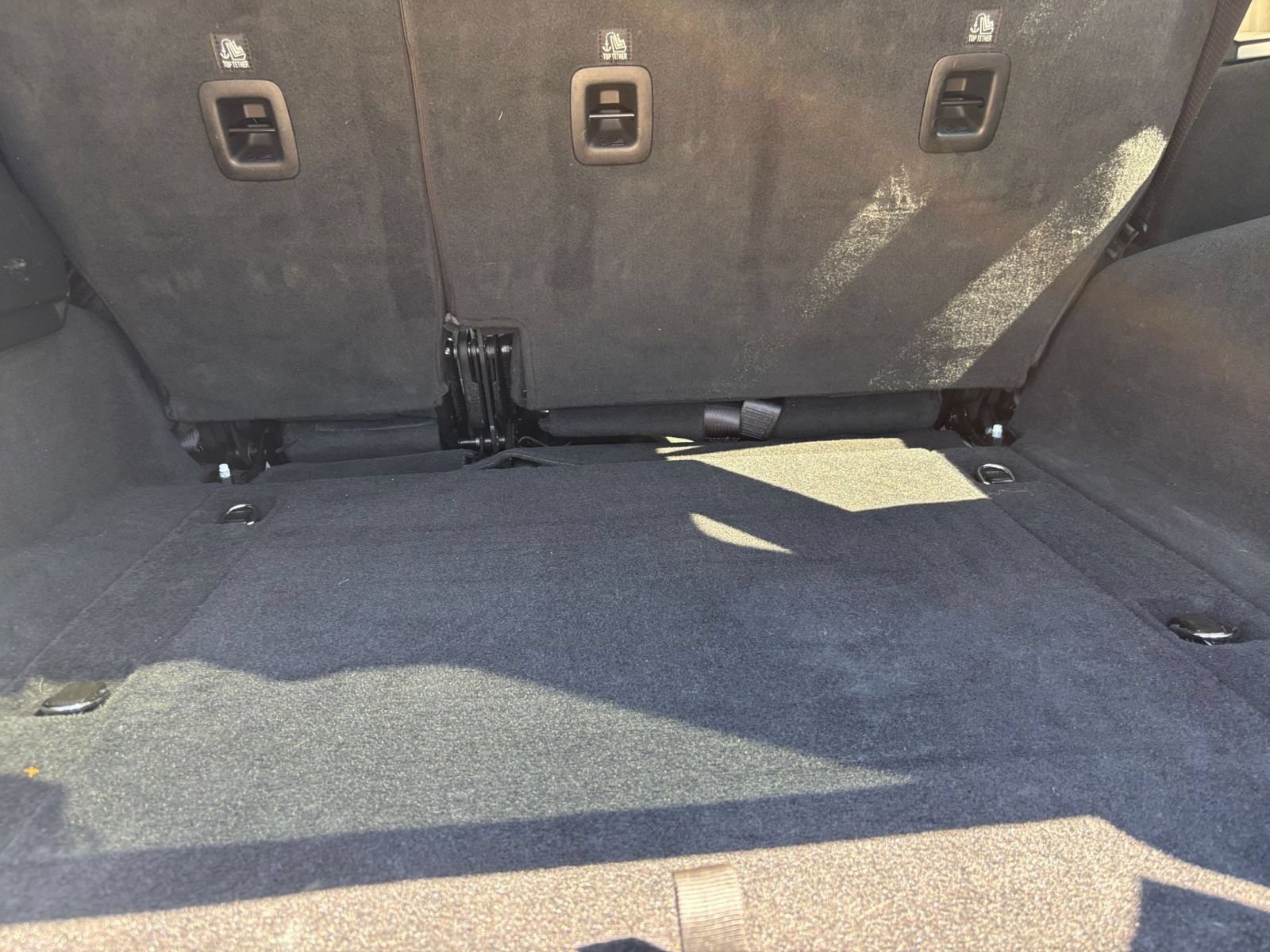 Used 2025 Jeep Wrangler Unlimited Sahara AWD/4WD image 24